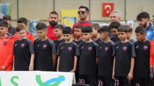 12 Yaş Altı Rize Cup 2025 Yiğit Demirel Uluslararası Futbol Turnuvası başladı