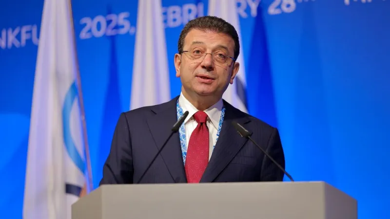 Ekrem İmamoğlu: Ahmet Özer'in tahliye edilmesini ve Esenyurtluların iradesi gereği görevine dönmesini ümit ediyorum