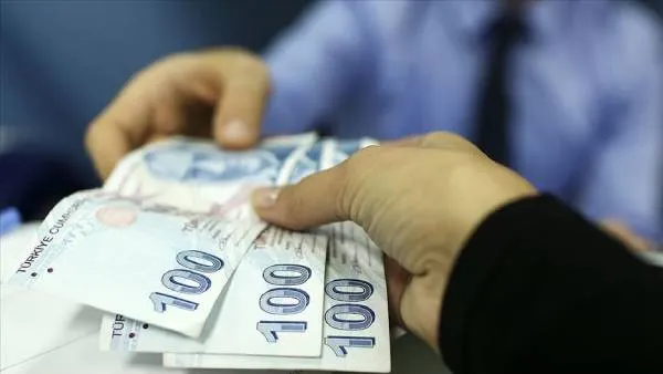 Emeklilere bayram ikramiyesinin ne zaman ödeneceği belli oldu