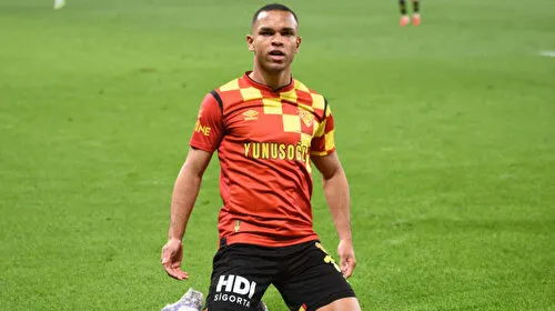Göztepe'de Juan 1 sezon daha takımda