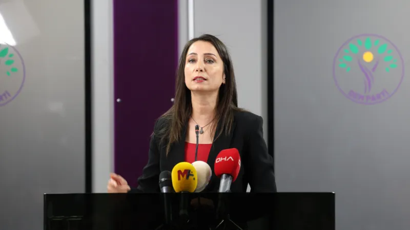 Hatimoğulları'ndan İktidara Sert Eleştiri: Lafla Peynir Gemisi Yürümez!