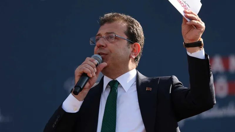 İmamoğlu: Senaryosu önceden yazılmış bir film sergileniyor