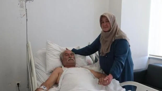 İnme geçirdi, 'altın saat' dilimiyle hayata tutundu