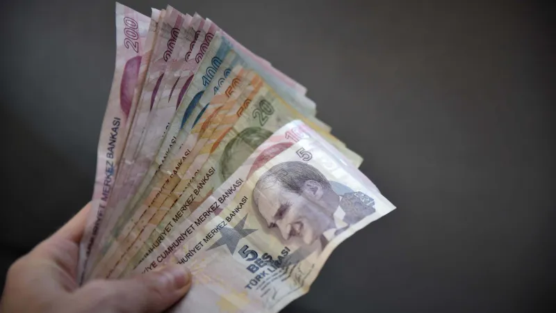İşçiye aylık ödemelerin banka aracılığıyla yapılmasının kapsamı genişletildi