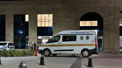 İzmir'de bıçaklı kavga: Bir ölü iki yaralı