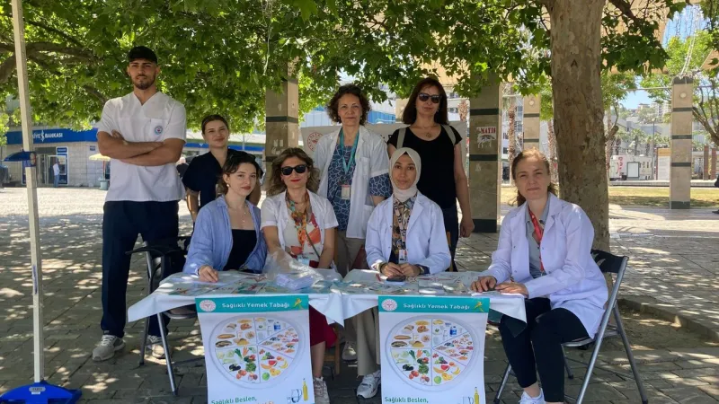 İzmir'de sağlıklı yaşam için boy ve kilo ölçümü