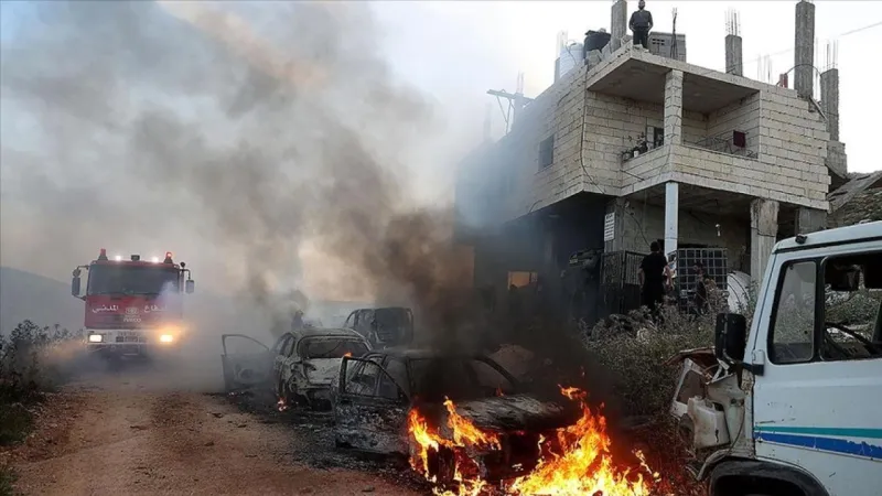 Katil İsrail'in Gazze Şeridi'nde düzenlediği saldırılarda 54 Filistinli öldü