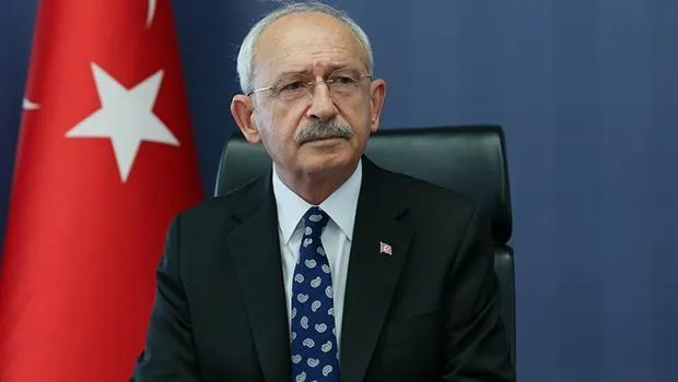 Kemal Kılıçdaroğlu, gazeteci Nevşin Mengü ile akademisyen Gülsunar hakkında suç duyurusunda bulundu