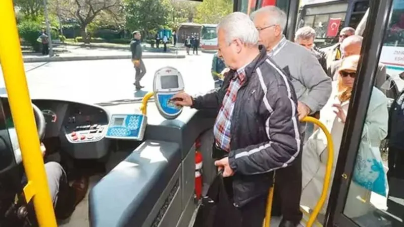 AKP'li Başkan'dan Emekliye Şok! Ücretsiz Ulaşım İptal Mi?