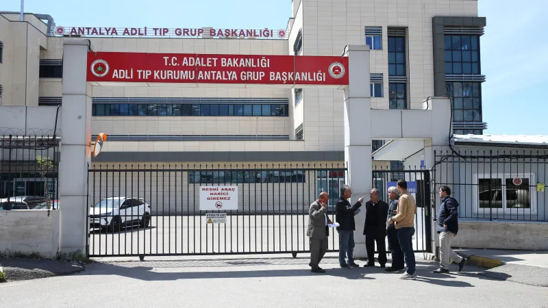 Antalya'da Zehir Faciası! 3 Kişinin Ölümünde Şok Detaylar!