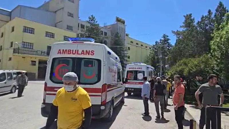 Çorum'da Un Fabrikasında Korkunç Patlama! İşte İlk Detaylar