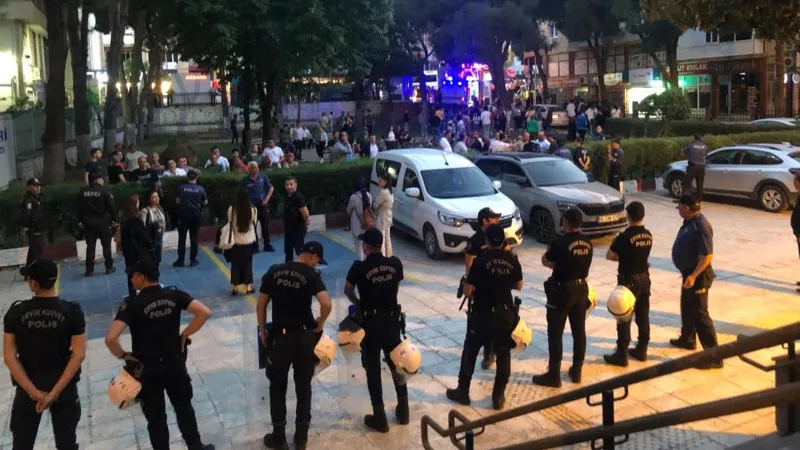 Erdoğan'a Hakaret: CHP'li Başkan Dahil 4 Kişi Tutuklandı!