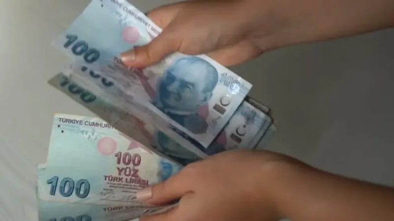 Emekli ve Memur Maaşları: Temmuz Zammı İpuçları! Ne Kadar Artacak?