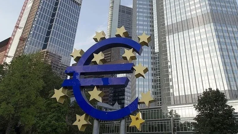 Euro Bölgesi'nde Şok Büyüme! Ekonomi Beklentileri Aştı mı?