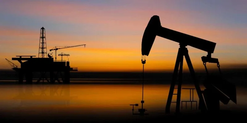 Trump'tan Petrol Hamlesi mi? Goldman Sachs Fiyatları Hedefledi!