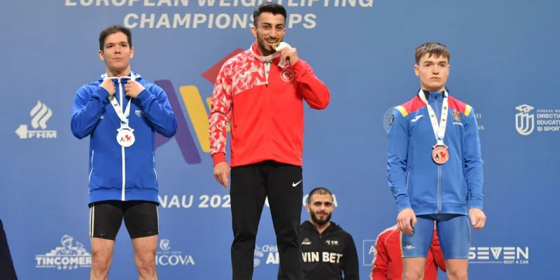 Harun Arun Algül'den Altın Zafer! Moldova'yı Salladı!