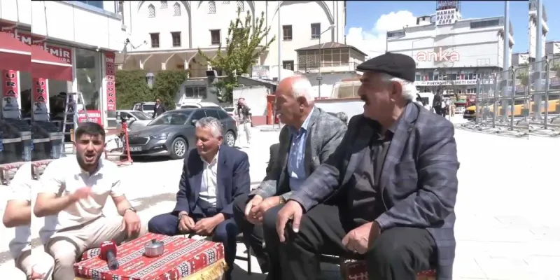 Van'da Askıda Çay! İmamoğlu Mitingi Öncesi Neler Konuşuldu?