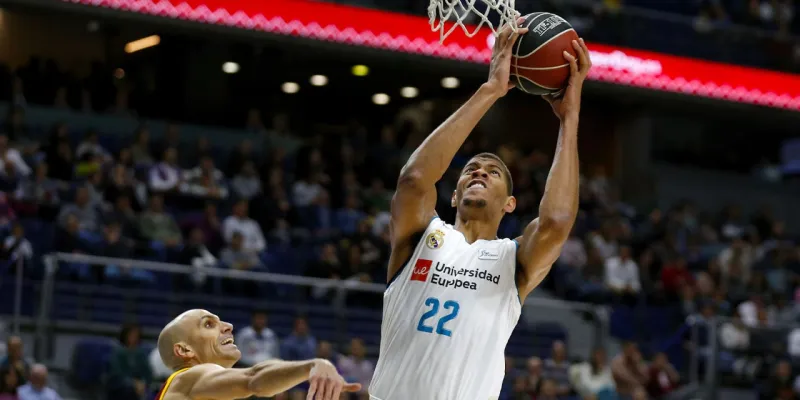 Walter Tavares'ten Şok Karar! Kariyerinde Yeni Dönem mi?