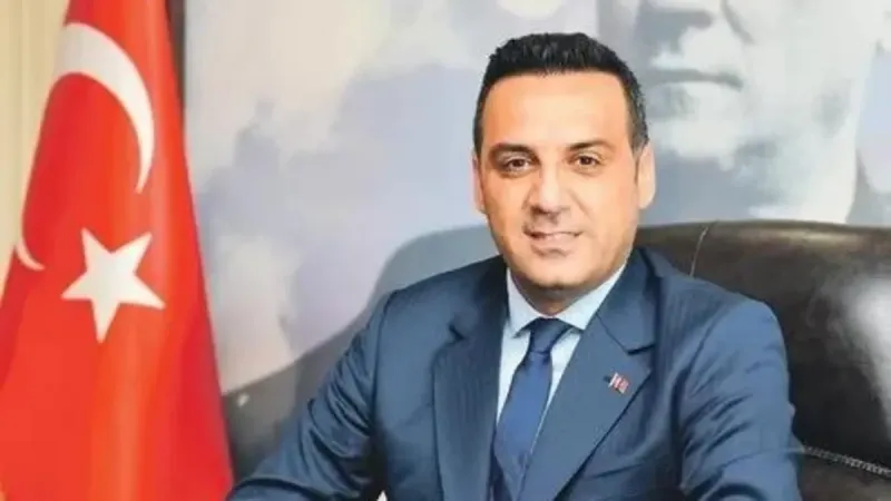 Okul arkadaşını zabıta müdürü yaptı