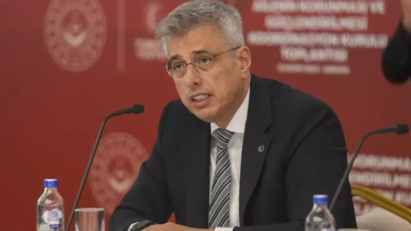 Sağlık Bakanı Kemal Memişoğlu, Cenevre'de mevkidaşlarıyla bir araya geldi