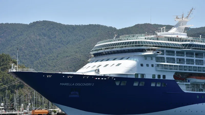 Yolcu gemisi "Marella Discovery 2" ile Marmaris'e 1797 turist geldi
